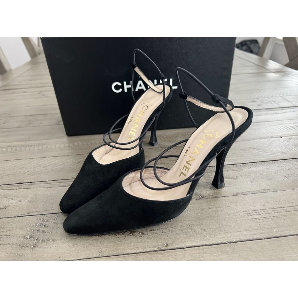 CHANEL Vintage 97 Strappy Pointed Toe Black Suede Heels Pumps Size 35 5